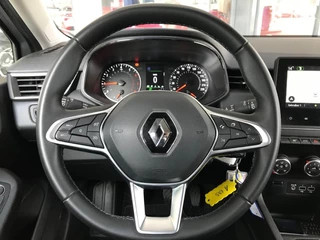 Renault Clio 1.0 TCe 90 Equilibre / 9