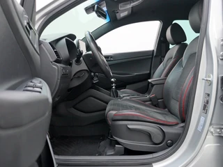 Hyundai Tucson 1.6 GDi N Line Trekhaak | Dealer Onderhouden | All-seasonbanden / 15
