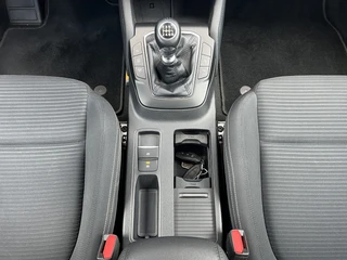 Ford Focus 1.0 EcoBoost Titanium Business  | Keyless | Cruise | Trekhaak | Camera | Stoel/Stuurverw. | B&O | / 29