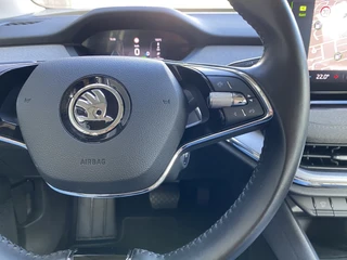 Škoda Enyaq iV 60 | 1e eigenaar | dealer onderhouden | navigatie | camera | sfeerverlichting | apple carplay | SOH 92% / 29
