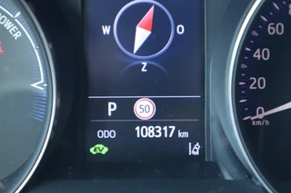 Toyota C-HR 1.8 HYBRID GR-SPORT 19"LM-VELGEN 1e EIGENAAR NL-AUTO STOELVERW. LED JBL-AUDIO P-SENSOREN APPLE/ANDROID 19"LMV / 35