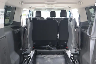 Toyota PROACE Electric Verso LONG EXTRA RANGE DYNAMIC 75KWH 8-PERSOONS ROLSTOELAUTO VERLAAGD-INBOUW-OPRIJPLAAT 2x SCHUIFDEUR / 16