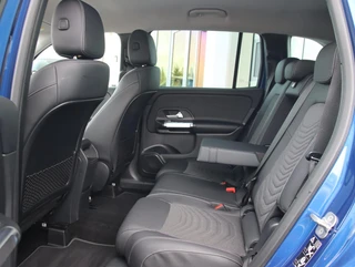 Mercedes GLB 180 Luxury Line | Widescreen |  Apple carplay - android auto / 7