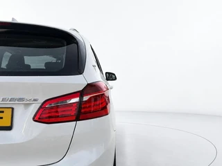 BMW 2-serie Active Tourer 225xe iPerformance High Executive LEER - CAMERA - HUD / 10
