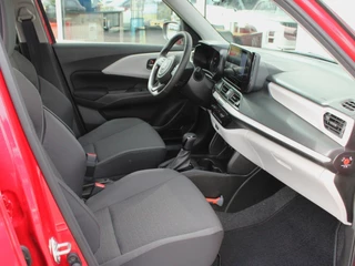 Suzuki Swift 1.2 Select Smart Hybrid CVT Automaat Adaptieve Cruise Control, Carplay/Android Auto, Lederen Stuurwiel, Stoelverwarming, Achteruitrijcamera / 37
