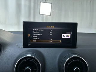 Audi Q2 30 TFSI Pro Line App-Connect DAB+ Climate Control Parkeersensoren / 20