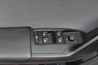 SEAT Leon Sportstourer 1.5 eTSI Style Automaat | Navigatie | Cruise | Cupra Velgen | 12 mnd BOVAG garantie | Whatsapp 06-53188999 / 20