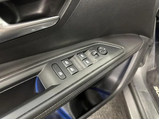 Peugeot 5008 1.2 PureTech Blue Lease Premium CAMERA CARPLAY ECC CRUISE. / 18