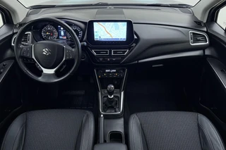 Suzuki S-Cross 1.4 Boosterjet Style Smart Hybrid 110pk | Navigatie | Climate Control | Cruise Control Adaptief | Camera | Trekhaak | Luxe bekleding | Stoelverwarming / 32