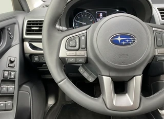 Subaru Forester 2.0 AWD Premium 150 pk AUT  | 1e eigenaar | dealer onderhouden | navigatie | leder interieur | panoramadak | keyless / 35