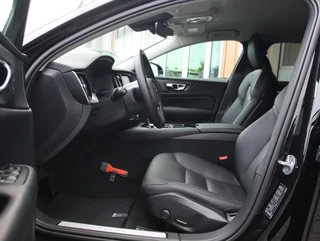 Volvo V60 2.0 T6 Plug-in hybrid AWD Ultra Bright | SOH 99% | Long Range / 6