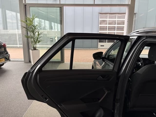 Volkswagen T-Roc 1.5 TSi 150PK DSG Sport Bns R-Line  AFN.TREKHAAK/19INCH/CAMERA/NAVI/VIRTUAL/CARPLAY/PDC / 58