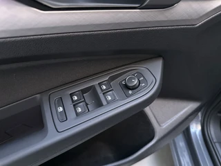 Volkswagen Golf Variant 1.0 TSI Life Business Alcantara Sfeerverlichting Camera Navigatie / 19