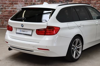 BMW 3 Serie Touring 316i High Executive Sport Line  / Navigatie Professional / Leder / Stoelverwarming / Climate Control / 18 Inch / Bluetooth / Xenon / Parkeersensoren / Cruise Control / 6