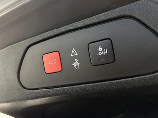 Opel Grandland X 1.2 Turbo Ultimate|Stuur/Stoelverwarming|Carplay|Climate/Cruisecontrol| / 52