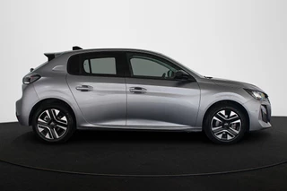 Peugeot 208 1.2 Hybrid 110 e-DCS6 Allure Achteruitrijcamera Apple CarPlay Navigatie / 29