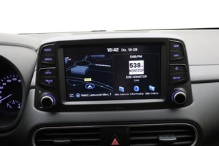 Hyundai Kona 1.0T 120pk Fashion | Navigatie | Trekhaak | Climate control | Achteruitrijcamera | Cruise control | Keyless | Lichtmetalen velgen | Parkeersensoren / 22