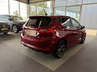 Ford Fiesta 1.0 EcoB.125pk Hybrid ST-Line X 5-drs. LED/KEYLESS/B&O/NAVI/CARPLAY/CRUISE/PDC/17INCH / 7