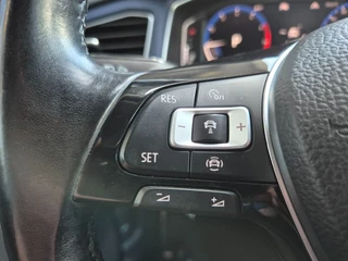 Volkswagen T-Roc 1.5 TSI Sport Business R Automaat, Stoelverwarming, Carplay, ALL IN Prijs!! / 18