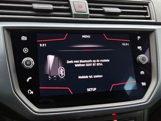 Seat ARONA 1.0 TSI Style Business Intense | Automaat | Navigatie | Airco | Parkeersensoren achter | BTW / 22