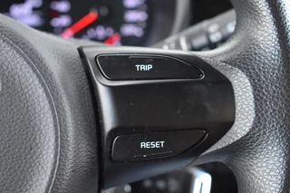 Kia Picanto 1.0 CVVT ComfortPlusLine Navigator | Carplay | Camera | Airco | / 16