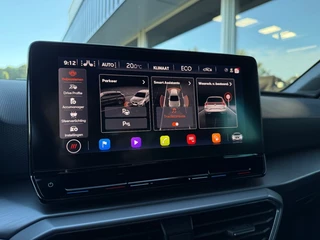 SEAT Leon 1.4 TSI eHybrid PHEV FR 204PK Trekhaak Camera Carplay ACC / 41