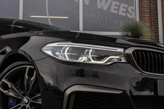 BMW 5-serie M550d xDrive High Executive | 2e eigenaar | Driving Assistant Plus | Innovation pakket | Stoelverwarming & -ventilatie | Stuurverwarming | Harman-kardon | 360 camera / 63
