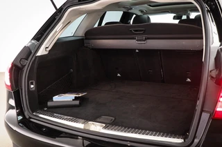Mercedes-Benz C-Class Estate 200 Premium Plus / 13