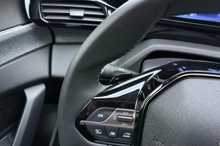 Peugeot 408 1.2 Hybrid 145 e-DCS6 Allure | Adaptive Cruise Control | Camera | Full LED | 19'' Lichtmetalen velgen | Climate Control | Navigatie | Apple Carplay & Android Auto | Keyless Entry & Start / 23
