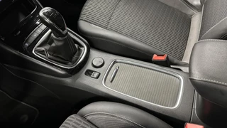 Opel Astra Sports Tourer 1.2 Design & Tech NAVI-CRUISE-NAP / 36