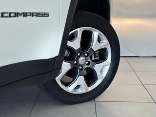 Jeep Compass 1.4 MultiAir Limited 4x4 | Leer | Cruise control | stoelverwarming / 17