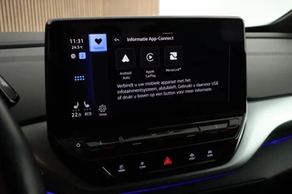 Volkswagen ID.4 First 204pk 77 kWh SOH 91% Leder Stoelverwarming Camera Navigatie / 28