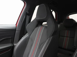 Škoda Fabia 1.0 TSi Monte Carlo 115 Pk Automaat | Stoelverwarming | Camera | Climatronic | CarPlay | Cruise Control | 17 Inch | 27.303 Km !! / 31