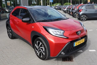Toyota Aygo X PULSE / 10