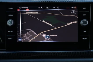 Volkswagen POLO Achteruitrijcamera App-connect Navigatie Parkeersensoren / 21