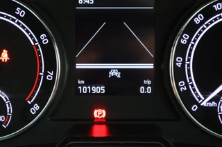 Škoda Scala 1.0 TSI 110pk H6 Sport Business / 35
