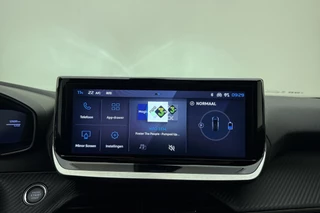 Peugeot e-2008 EV Allure Avantage 54 kWh | Navigatie | Achteruitrijcamera | Adapt. Cruise control | Parkeersensor | Apple Carplay/Android Auto | Lichtmetalen velgen / 26