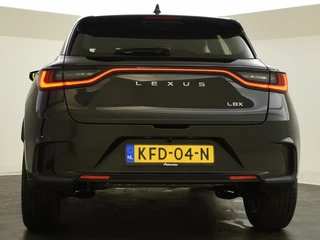 Lexus LBX 2WD Comfort Plus Parkeersensoren | Blindspot | Keyless / 9