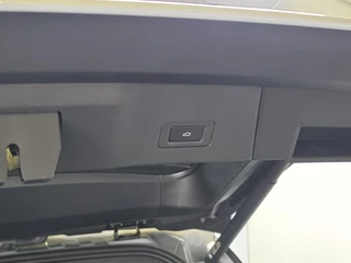 Omoda 9 1.5T-GDi SHS-P Premium Leder, massage, adaptive cruise, Stoel verkoeling-verw. / 43