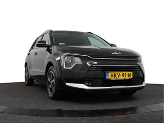 Kia Niro 1.6 GDi Hybrid DynamicLine  - Navigatie - Achteruitrijcamera - Apple & Android Carplay - Climate Control - Virena zekerheidspakket € 895,- / 12