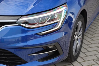 Renault Megane Estate 1.6 E-Tech Plug-In Hybrid 160 Intens|Camera|HUD|Keyless|Dodehoek assistentie / 16