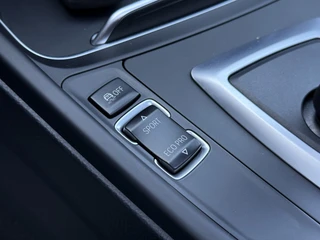 BMW 3 Serie Touring BWJ 2019 330i 252 PK High Executive M-SPORT AUTOMAAT | PANO | LEDER | STOELVERW. | NAVI | CLIMA | CRUISE | FULL LED | 19" LMV | CAMERA | PDC | / 25