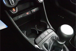 Kia Picanto 1.0 DPI DynamicLine  - Achteruitrij camera - Navigatie - Airco - Fabrieksgarantie tot 07-2032 / 53
