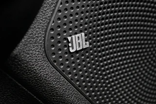 Kia e-Niro ExecutiveLine 64 kWh 204PK 100% SOH Leder | JBL Sound | Warmtepomp | Stoelkoeling / 23