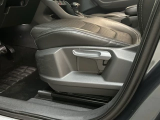 Skoda Kodiaq 1.5 TSI 150pk DSG Business Edition Panoramadak Camera Trekhaak Stoelverwarming / 18