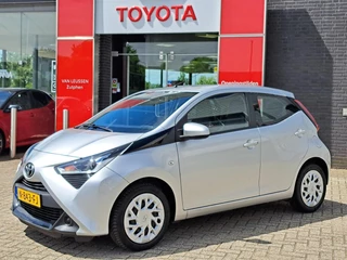 Toyota Aygo PLAY AIRCO CAMERA APPLE/ANDROID AUDIO-STUURWIELBED. BLUETOOTH LED-DAGRIJ