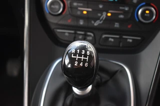 Ford C-MAX 1.0 125pk ECC LMV NAVI CRUISE / 26