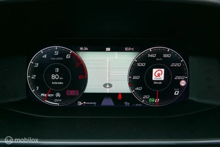 Seat Leon Sportstourer 1.5 eTSI DSG FR / Pano / Cam / Navi / 18