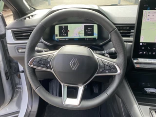 RENAULT Captur TCe 1.3 Mild Hybrid 140pk Techno / 18