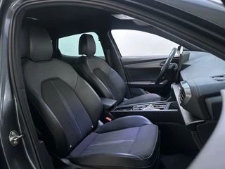 Cupra Formentor 1.5 TSI 150pk DSG Business Edition Camera Navigatie Adaptive Cruise Stoelverwarming / 8